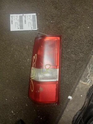 Conjunto de luces traseras izquierda OEM DRIVERS CHEVY EXPRESS 3500 2003-2024 Foto 1 de 4