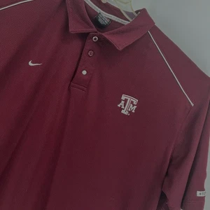 Nike 2X Texas A&M Aggie Poloshirt ~ Sphere Dry ~ weinrot und grau ~ authentisches Team - Bild 1 von 9