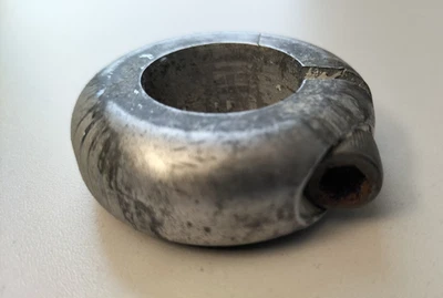 DE COLECCIÓN VIEJA ESCUELA BMX PRINCIPIOS DE LOS 80 ABRAZADERA ASIENTO HUTCH Foto 1 de 4