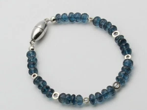 Topas Armband facettiert in London Blue mit Silber und Magnet-Schließe 20 cm - Bild 1 von 1