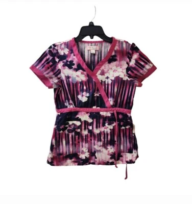 Blusa Médica Koi by Kathy Peterson Rosa Púrpura Floral Corbata Talla Pequeña Foto 1 de 4