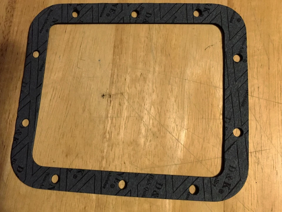 ВИНТАЖНАЯ ПРОКЛАДКА ПОДДОНА ДЛЯ БУМАГИ BMW ПОДХОДИТ ДЛЯ R24, R25, R26, R27 - Изображение 1 из 1