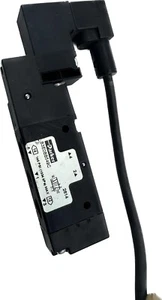 Parker Magnetventil 5-fach 3-Wege B3EOBB549C Reinigungstest intakt - Bild 1 von 4