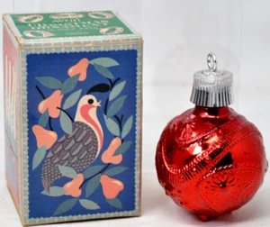 Vintage Avon Christmas Ornament Bubble Bath Red Collectible Bottle with Box - Foto 1 di 4