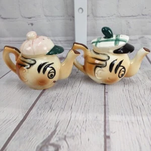 VTG Anthropomorphic Teapots w/ Golf Caps Japan Salt & Pepper Shaker Set Corked - Picture 1 of 11