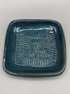 Art Pottery Green Blue Ceramic Spice Garlic Grater 3.75 x 3.75 inch Finland - Picture 1 of 6