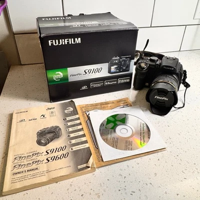 Cámara digital Fujifilm FinePix S9100 9,0 MP 21,4x zoom caja software manual Foto 1 de 4