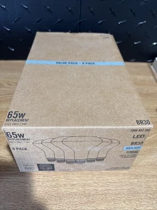 (4-Pk) Dimmable LED Flood Light Bulb Daylight 5000 65W 1005947350 (B8 - Picture 1 of 2