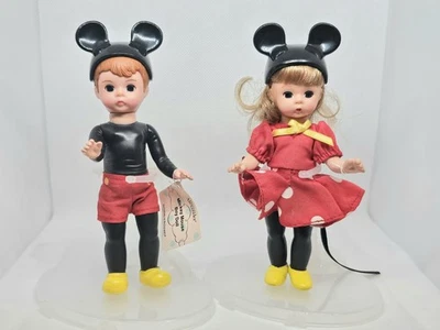 Juego de muñecas Madame Alexander McDonald's Wendy como Minnie y Mickey Boy 2004 Foto 1 de 2