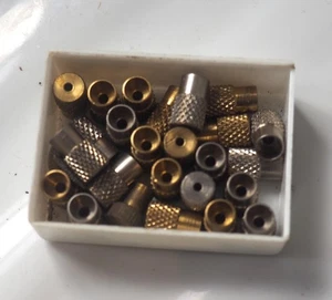 Vintage hand adjusting nuts and winders for clocks - Mantel Clock Parts - Picture 1 of 2