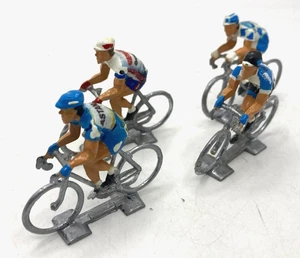 44408 COFALU / PLASTIQUE / TOUR DE FRANCE /LOT 4 CYCLISTES EQUIPES DIVERSES 1/32 - Picture 1 of 2