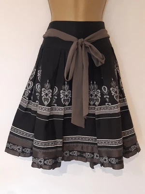 Ted Baker Pleated Skirt Sz 2(10) Vintage Style Coquette  Black Pleated - Image 1 of 4