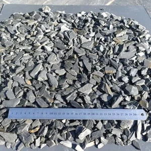 900kg JUMBO BULK BAG OF SLATE CHIPPINGS - 25mm NATURAL GREY WELSH SLATE - Picture 1 of 5
