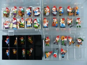 Jouets KINDER 4 séries complètes NAINS ZWERGE 1999 1992 1988 1989 + BPZ lot 75 - Bild 1 von 5