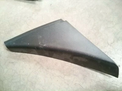 Toyota Prius C 2012 cubierta de moldura de esquina pasajero derecho marco de puerta trasera OEM Foto 1 de 3