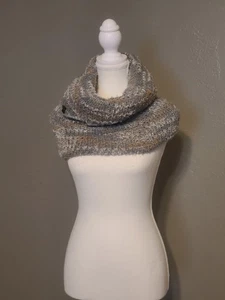 Cozy Multicolor Knit Infinity Cowl Neck Scarf NWOT - Picture 1 of 6