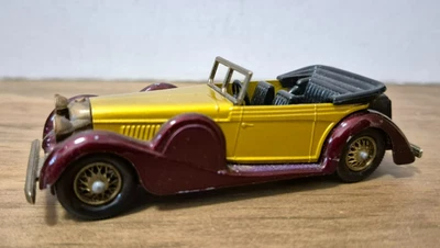 Y 11 1938 Lagonda Drophead Coupe Models of Yesteryear Matchbox - Bild 1 von 4