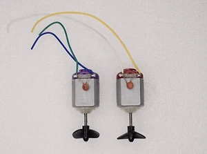 Electric Boat Motors Model Toy Boat Build Dual Motor 1.5V Battery Op - Picture 1 of 5