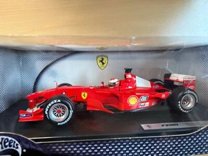 Hot Wheels Ferrari F2001 Michael Schumacher 1:18 - Bild 1 von 4