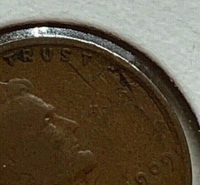 RARO CENTAVO LINCOLN 1909 VDB CON ERROR DE LAMINACIÓN Foto 1 de 4