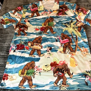 Bigfoot Sasquatch Golfshirt Herren 3XL Poloshirt Flamingo Ocean Lustiger Print Neu - Bild 1 von 17