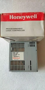 HONEYWELL 2MLR-AC22 MASTER LOGIC-200 ALIMENTATORE AC200-240V 5VDC 5,5A - Foto 1 di 3