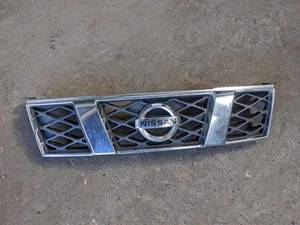 NISSAN X-TRAIL T31 2008 RADIATOR GRILL GRILLE - Picture 1 of 2