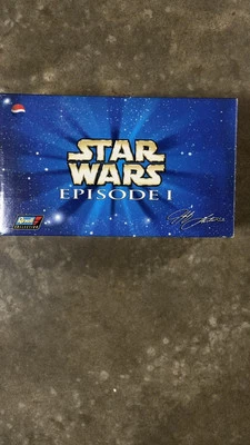 1999 Monte Carlo Revell Jeff Gordon #24 Star Wars Ep. 1 NASCAR de metal fundido 1:24 Bank - Imagem 1 de 4