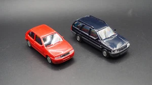 2 x Rietze - Ford Fiesta rot und Ford Escort Turnier blau 1:87 - Vitrinenmodelle - Imagen 1 de 2