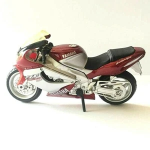 MAISTO 1:18 YAMAHA YZF 1000 THUNDERACE MOTORCYCLE DIECAST (M-08) - Imagen 1 de 5