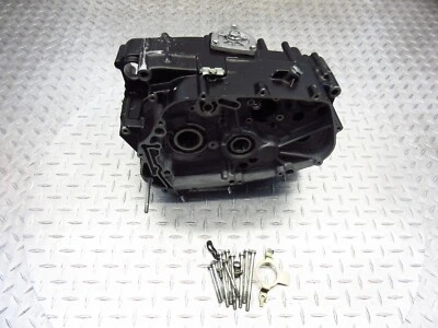 Hyosung GV250 2013 12-15 AQUILA GV 250 cárter cárter pernos motor Foto 1 de 4