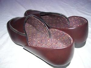 Hush Puppies Men's Slippers Slip-On Slippers Brown Size 11 These Have Light Ware - Picture 1 of 11