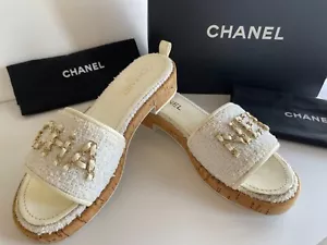 2021 AsNew CHANEL Matelasse Gold Chain Lamb Leather White Tweed Slides Mules BOX - Picture 1 of 20