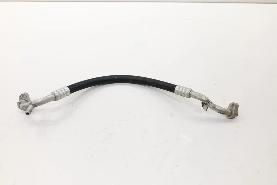 2016-2023 MERCEDES METRIS A/C TUBO DE MANGUEIRA DE SUCÇÃO AR CONDICIONADO FABRICANTE DE EQUIPAMENTO ORIGINAL A4478300515 - Imagem 1 de 4