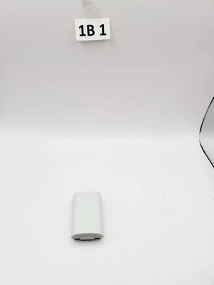 Xbox 360 白色充电电池组适用于控制器原始设备制造商 — 第 1/2 张图片