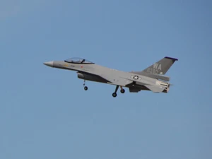 F 16 Fighting Falcon EPO 710mm PNP EDF Impeller Jet Torcster - Bild 1 von 1