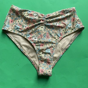 RIP CURL Bikini Bottom Swim Sea Of Dreams Good Coverage Retro Floral Peach XS - Picture 1 of 11