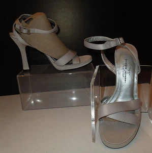 Chinese Laundry "Lipstick" Silver Fabric Ankle Strap Sandals 7.5M - Picture 1 of 4