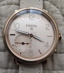 Fossil Q Tailor Hybrid Smartwatch Gold with Leather Brand, Model NDW2D - Picture 1 of 3
