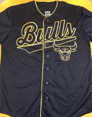 ¡¡Jersey de béisbol negro y dorado de los Chicago Bulls!!! Foto 1 de 3