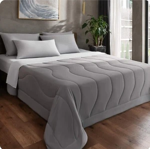 Rest Evercool Cooling Comforter King/Cal King, 106 x 90, Gray, Paid $200 - Picture 1 of 9