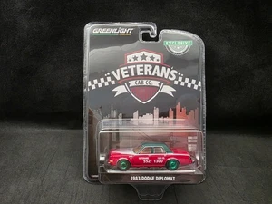 Greenlight Veteran's Cab Company 1983 Dodge Diplomat 1:64 Scale 30283 **CHASE** - Picture 1 of 8