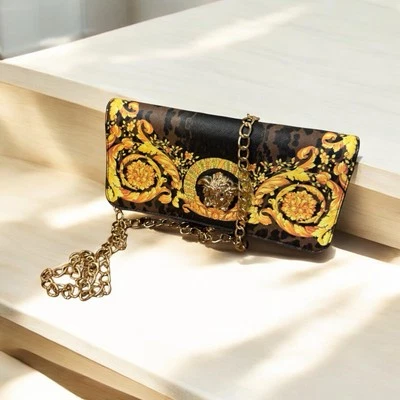 Mujer, Monedero Vintage, Negro-Dorado,Cadena,Cremallera,Bolsillos,Diseño Renacentista.! Foto 1 de 4