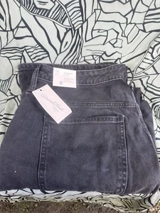 Brand New Universal Thread Women's High Rise Flare Pants Size 17 Black - Picture 1 of 6