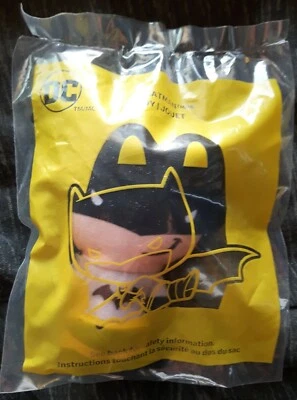 2021 McDonald's DC Plush Heroes -BATMAN (Happy Meal Toy) - Image 1 of 4