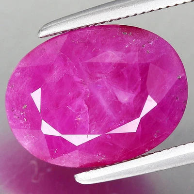 💎Big! 3.92ct t.w 11.1x8.2mm Oval Natural Heated Red Ruby Gemstone, Africa - Image 1 of 4