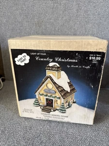De colección 1987 Casa Escuela de Campo Iluminada Cerámica Hágalo Usted Mismo Kit Sellado Decoración de Navidad - Imagen 1 de 5