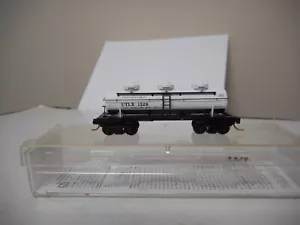 Micro trains N ACF 3 dome tank car Union Tank Car Co. - Picture 1 of 3