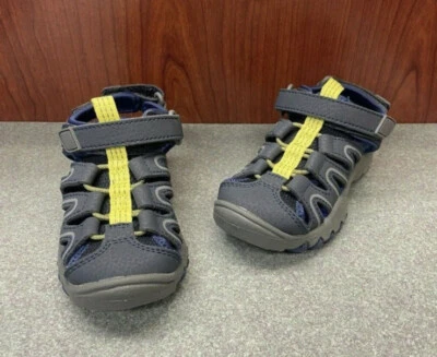 Sandálias Cat & Jack Kids tamanho 8T couro sintético amarelo cinza caminhada natureza - Imagem 1 de 4