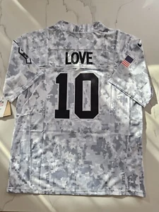 Jordan Love #10 Arctic White Camo Salute To Service 2024 Green Bay Packers Large - Bild 1 von 4